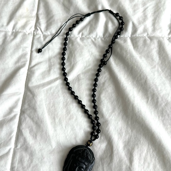 BLACK BEADED CARVED BUDDHA NECKLACE Pendant Necklace Meditation Gemstone - Picture 7 of 7